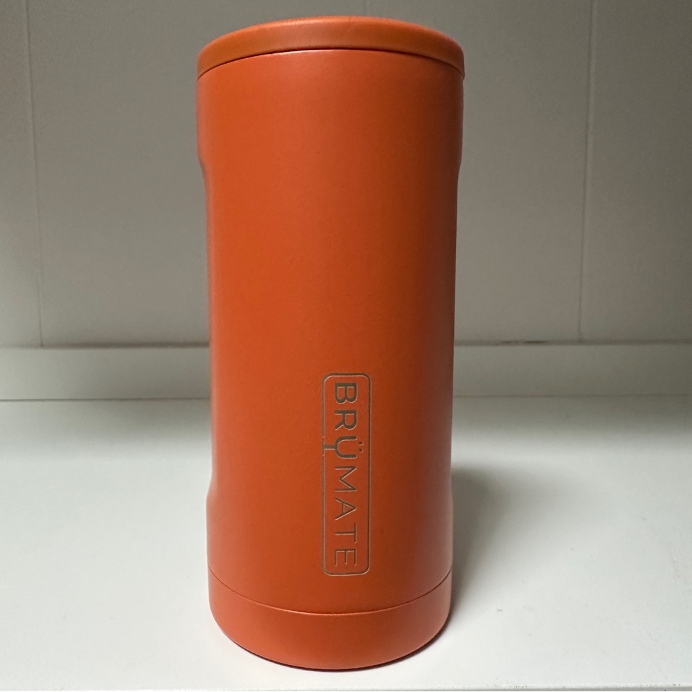 Brumate Clay Hopsulator Slim